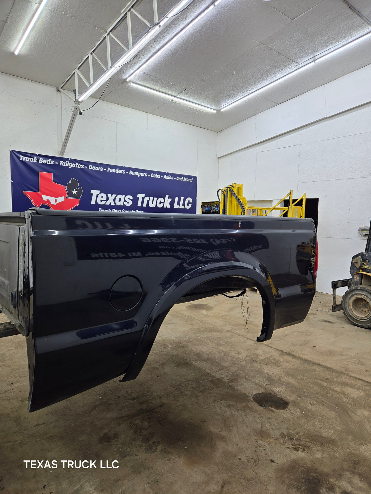 1999-2010 Ford F250 F350 Super Duty 6' 9" Short Truck