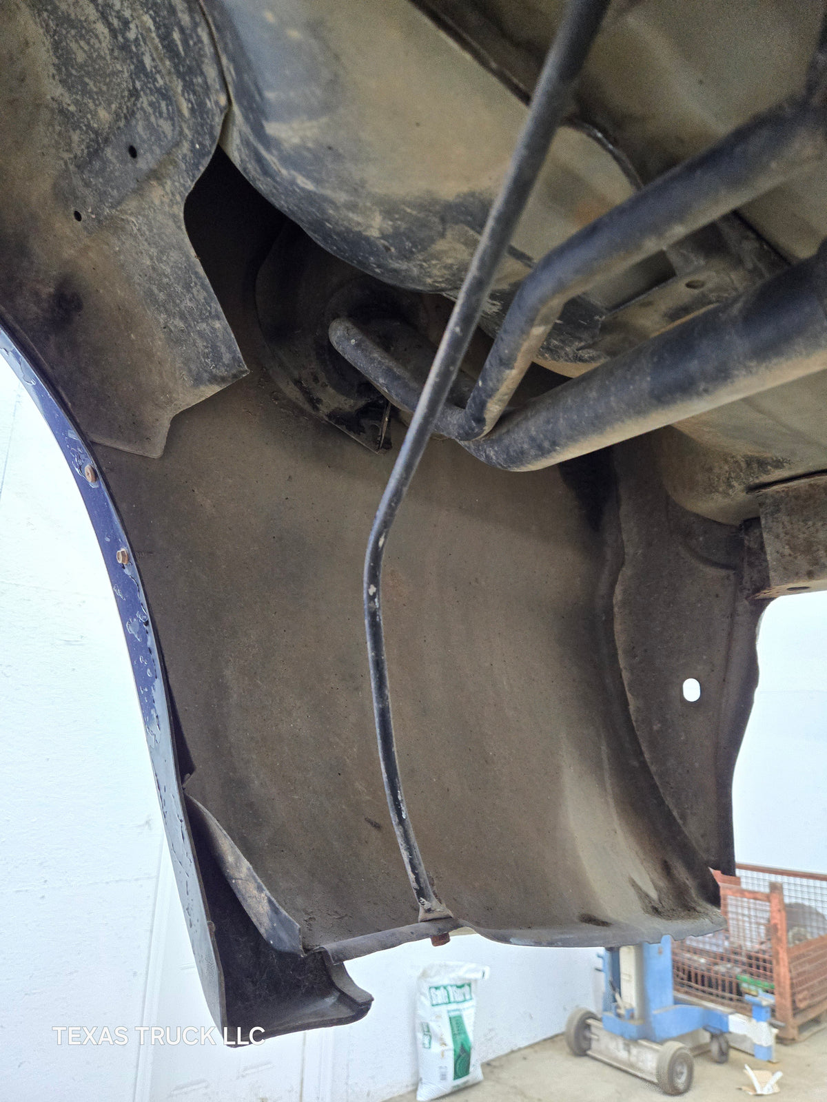 1999-2010 Ford F250 F350 Super Duty 6' 9" Short Truck