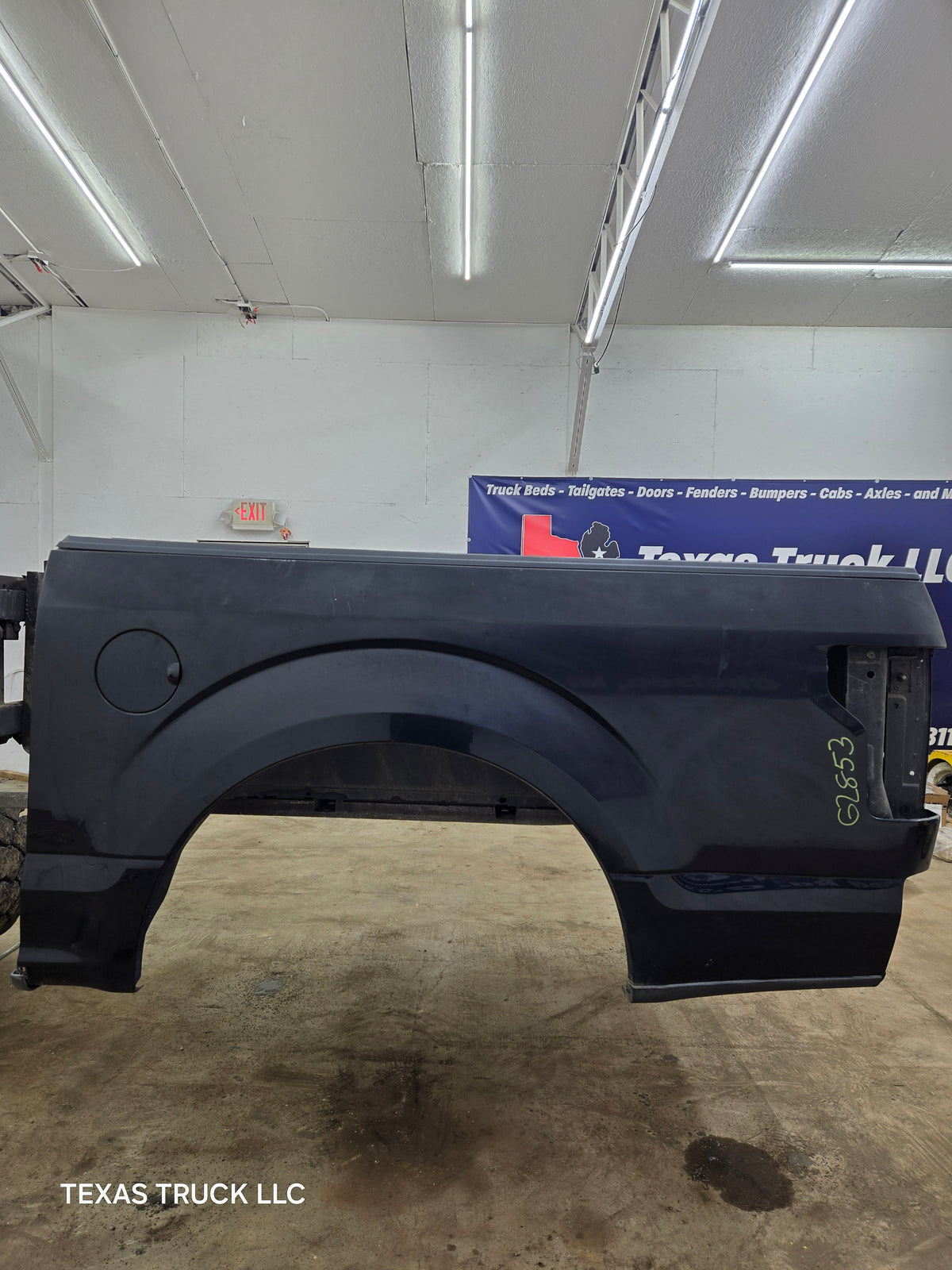 2015-2020 Ford F150 5' 5" Short Bed Without Wheel Lip Molding