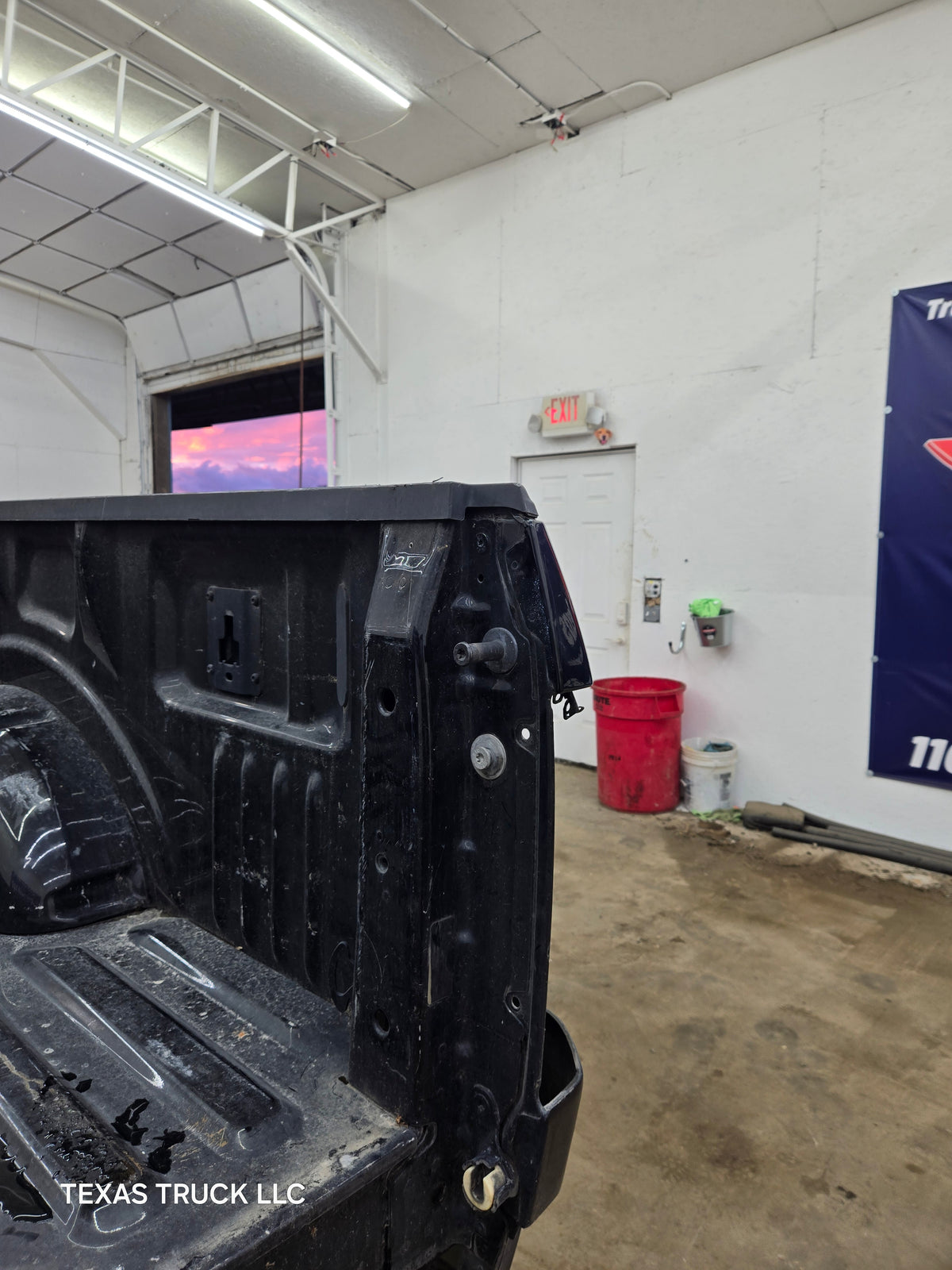 2015-2020 Ford F150 5' 5" Short Bed Without Wheel Lip Molding