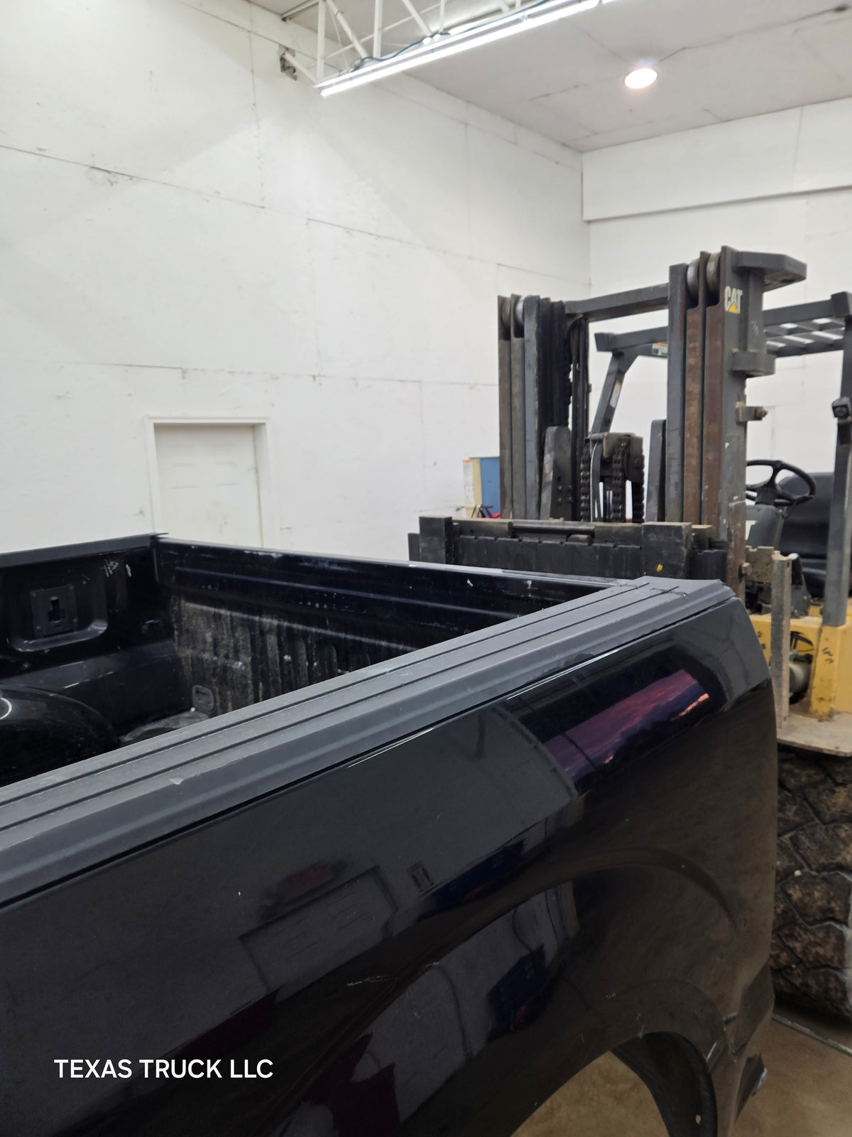 2015-2020 Ford F150 5' 5" Short Bed Without Wheel Lip Molding