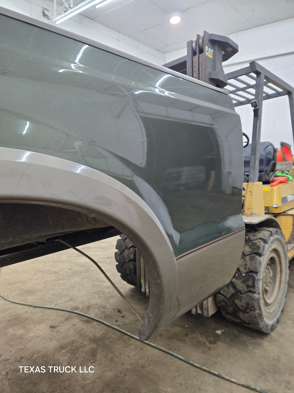 1999-2010 Ford F250 F350 Super Duty 6' 9" Short Truck