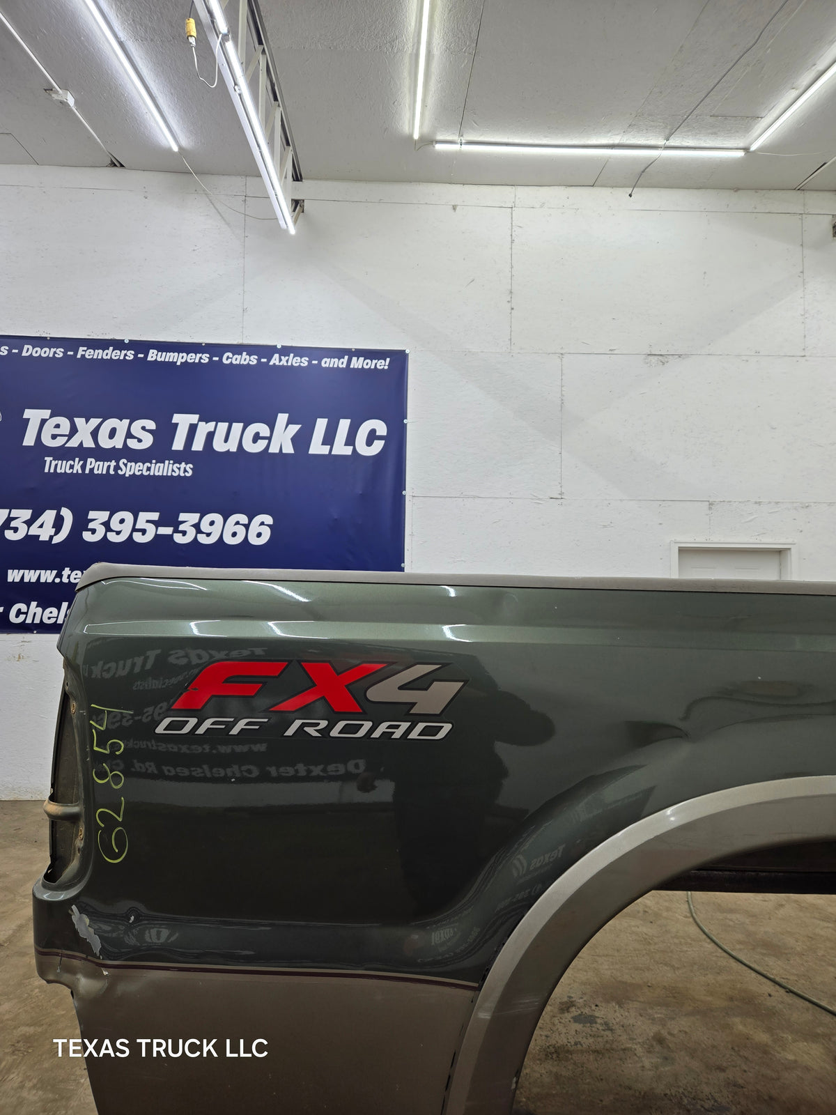 1999-2010 Ford F250 F350 Super Duty 6' 9" Short Truck
