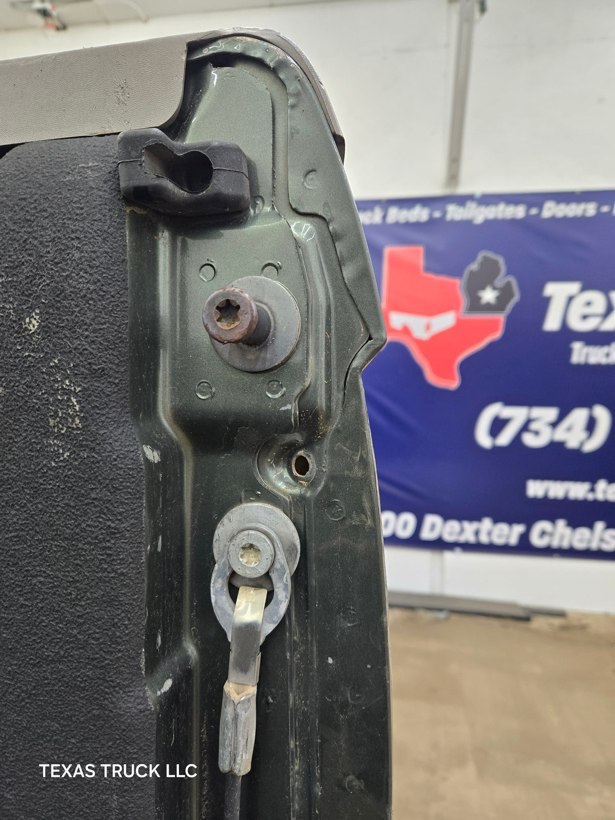1999-2010 Ford F250 F350 Super Duty 6' 9" Short Truck