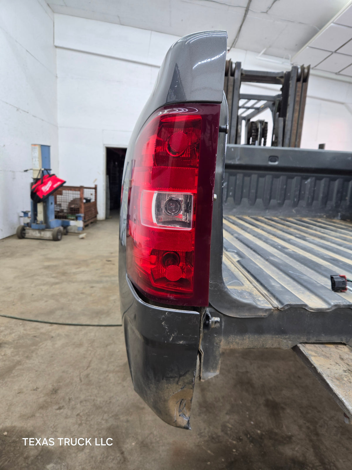 2007-2013 Chevrolet Silverado 1500 5' 8" Short Truck Bed