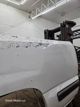 1999-2007 Chevrolet Silverado / GMC Sierra 1500 2500HD 3500HD 6' 6" Short Truck Bed