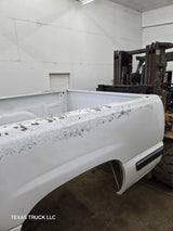 1999-2007 Chevrolet Silverado / GMC Sierra 1500 2500HD 3500HD 6' 6" Short Truck Bed