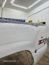 1999-2007 Chevrolet Silverado / GMC Sierra 1500 2500HD 3500HD 6' 6" Short Truck Bed