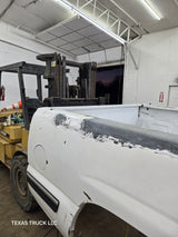 1999-2007 Chevrolet Silverado / GMC Sierra 1500 2500HD 3500HD 6' 6" Short Truck Bed